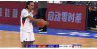 再给些时间适应!班顿上半场8中2&下半场7中5 砍下18分7板5助